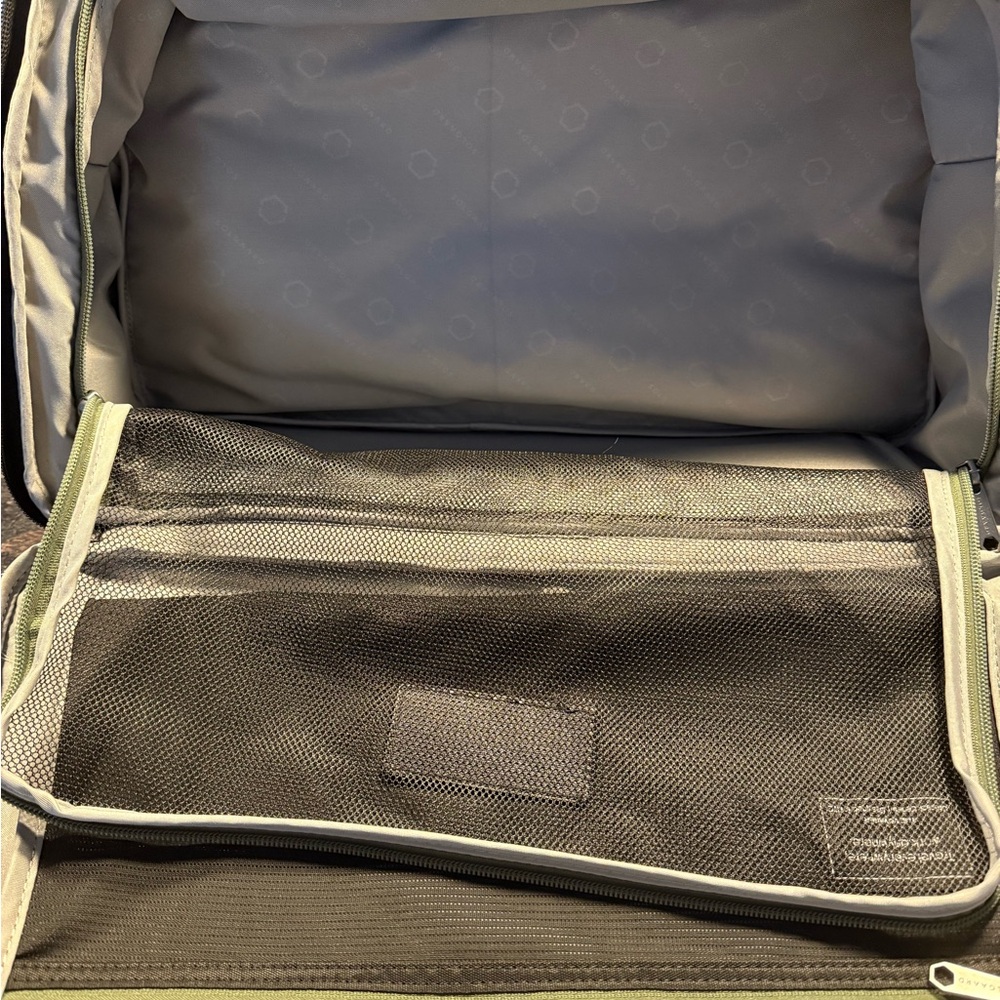 Solgaard Olive Duffel Bag - Picture 5 of 9